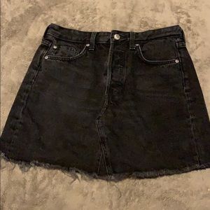 H&M black denim skirt